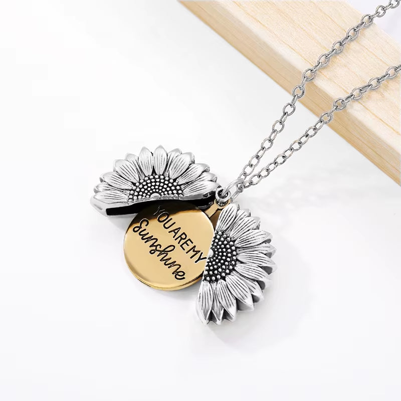 You Are My Sunshine Necklaces for Women Men Lover Gold Color Sunflower Necklace Pendant Jewelry Birthday Gift for Girlfriend Mom