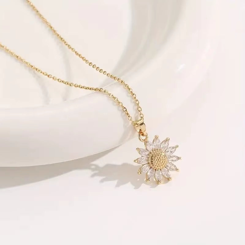 Elegant Sunflower Necklace Gift Set - Celebrate Love, Loyalty， Perfect for Mother'S Day, Birthdays, Valentines, Weddings