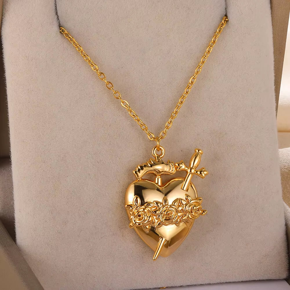 Pink Heart Zircon Necklace Gold Color Copper Cupid Eros Arrow Heart Pendant Necklace Korean Fashion Jewelry Girls Party Gift